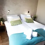 Nyaraló Dom Caloroczny W Sierakowie Nr 1 Sieraków