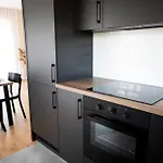 Nyaraló Dom Caloroczny W Sierakowie Nr 1 *