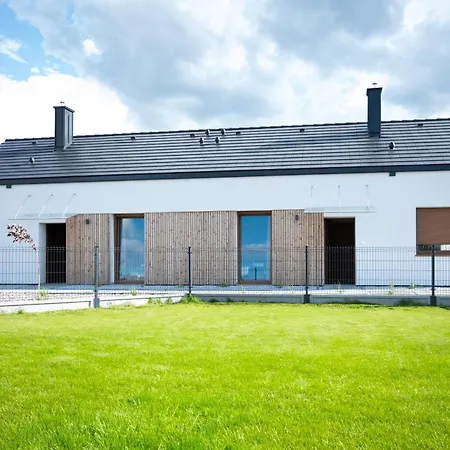 Dom Caloroczny W Sierakowie Nr 1 Ferienhaus *