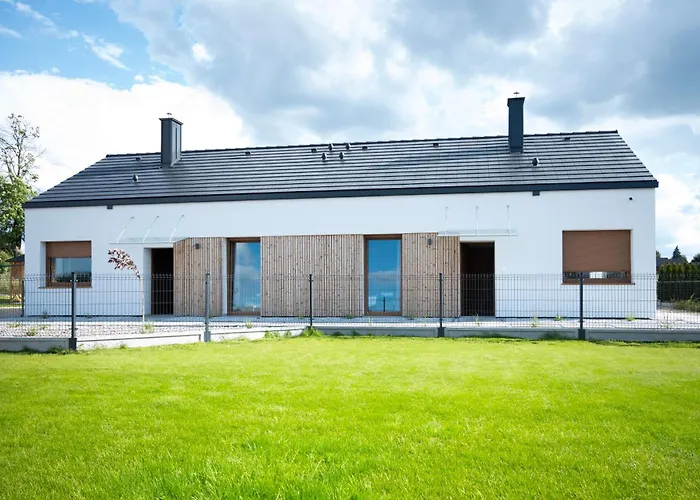 Dom Caloroczny W Sierakowie Nr 1 Holiday home *