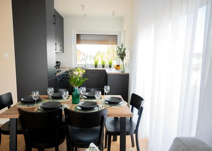 Holiday home Dom Caloroczny W Sierakowie Nr 1